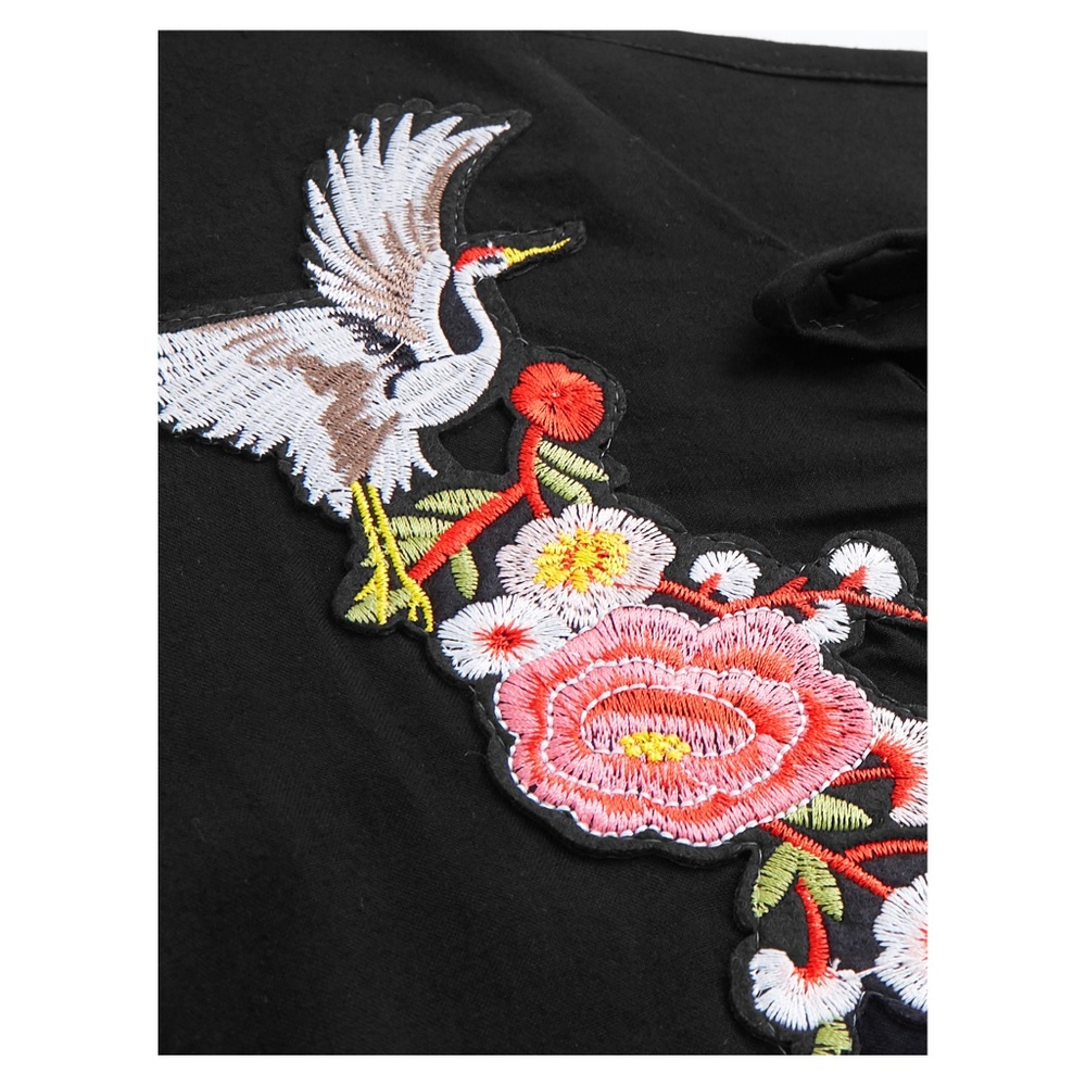 Black Lace Up Long Sleeve Embroidered Shif… - Picture 5 of 6